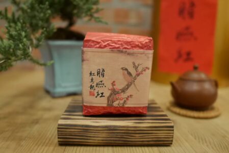 脂嬿紅 紅烏龍<BR>Red Oolong