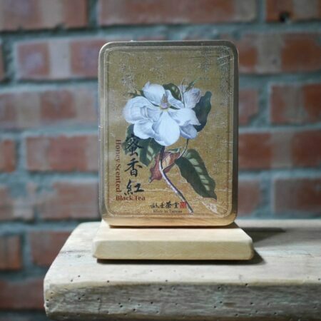 棲涎霞 蜜香紅[鐵盒]<br>Honey Scented Black Tea
